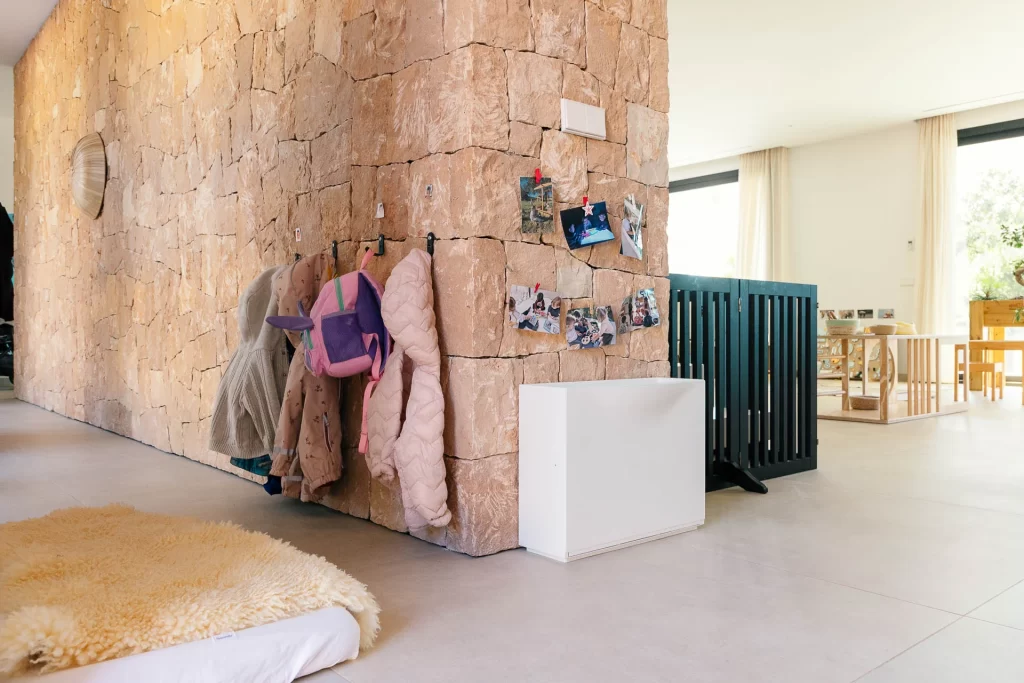 Entrada en Rincón Cálido Can Puvil