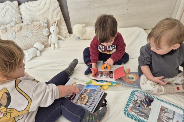 Niños jugando en Rincón Cálido Can Puvil